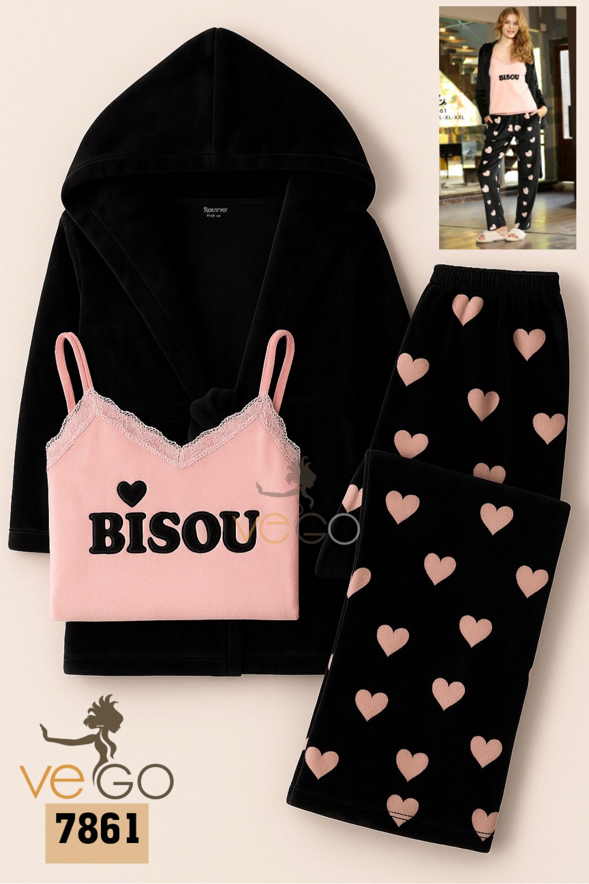 Winter women pajama smile 7861