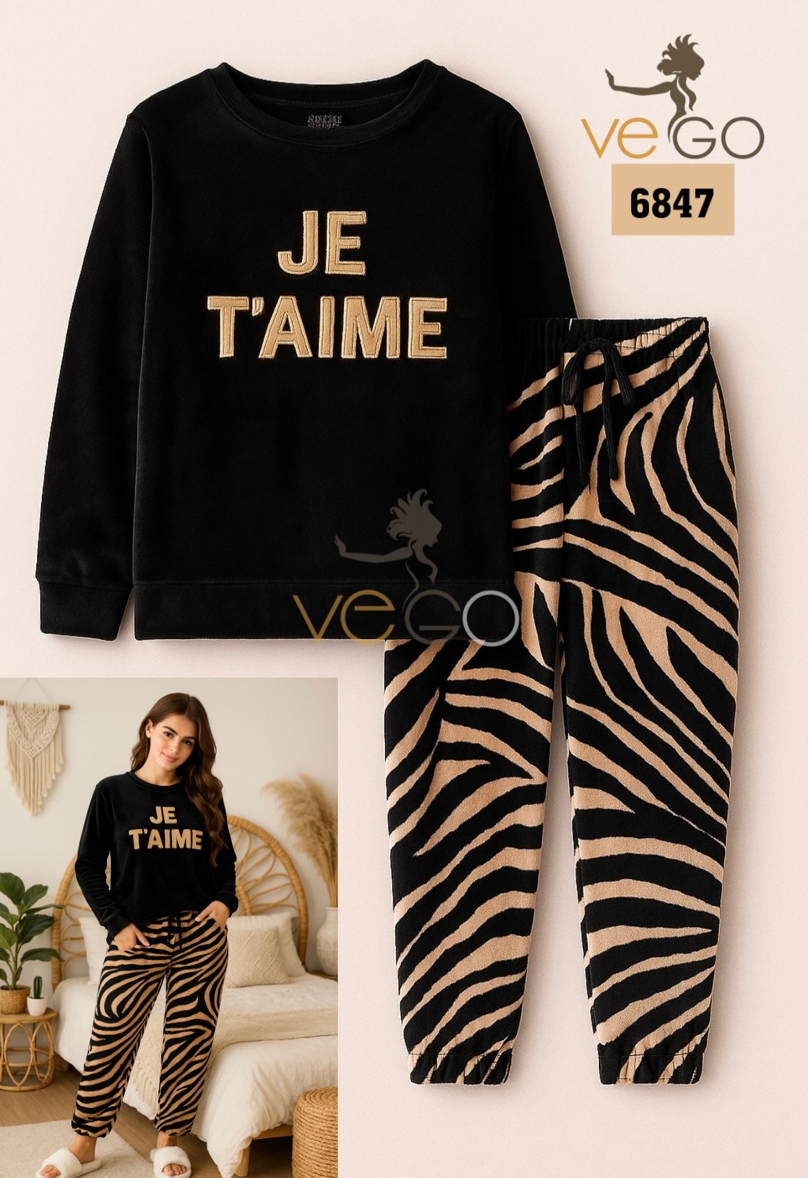 Winter women pajama smile 6847