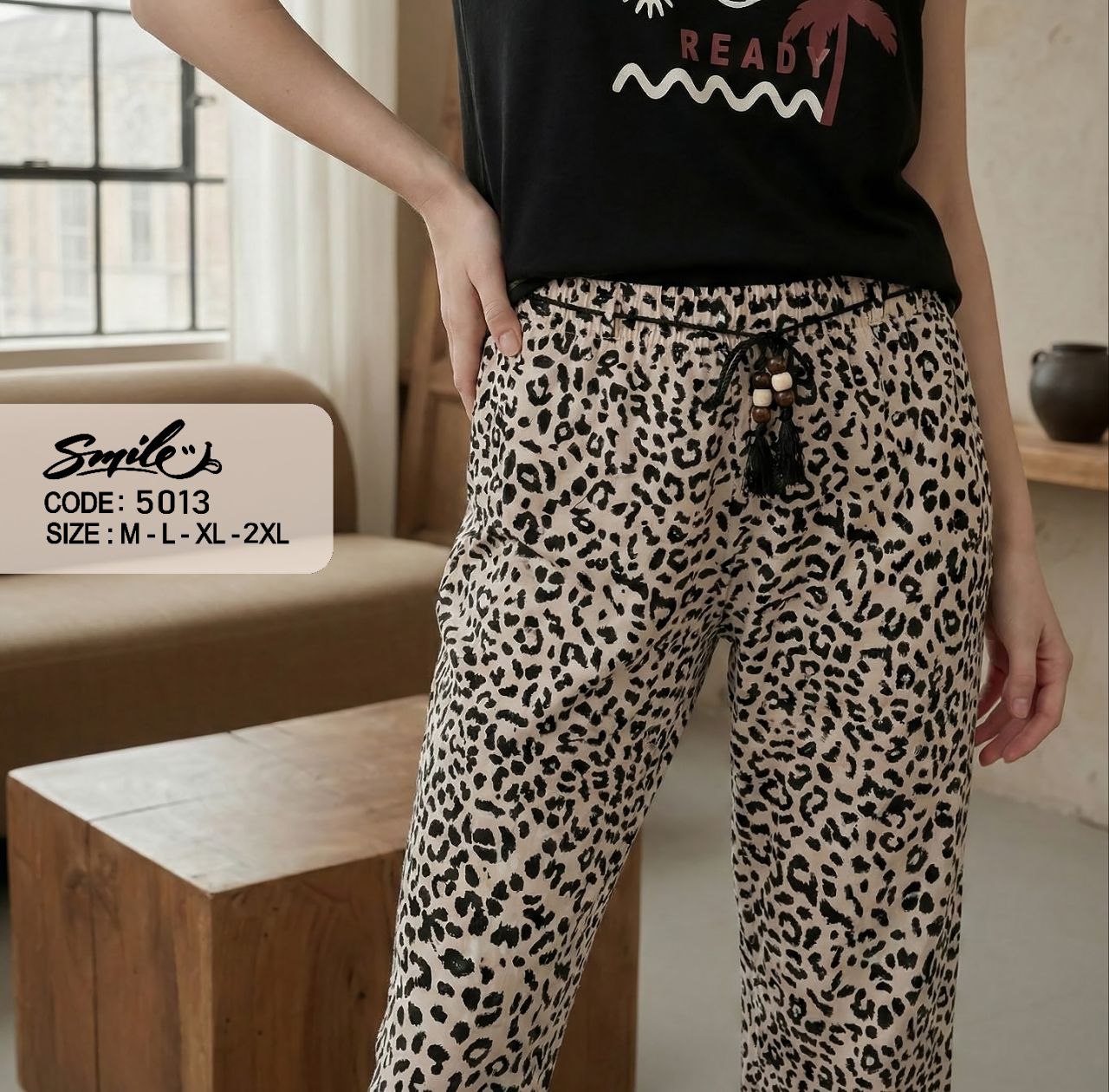 Summer women pajama smile 5013