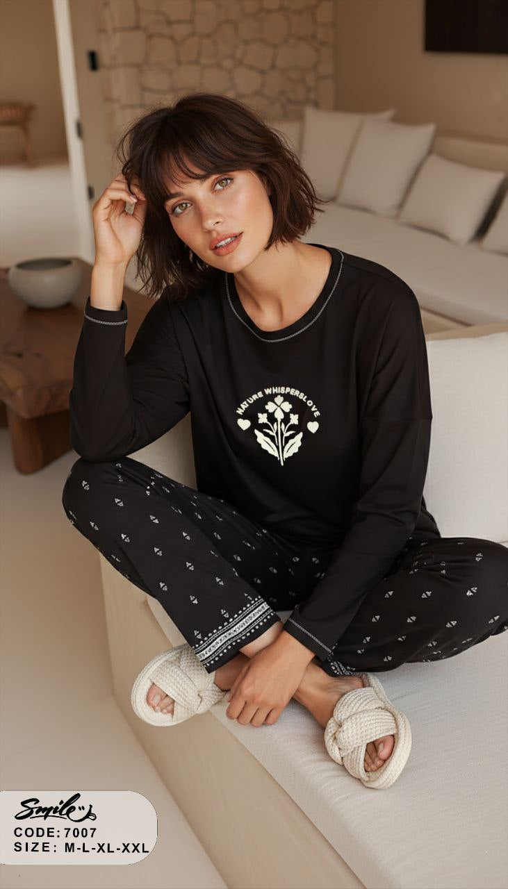 Summer women pajama smile 7007