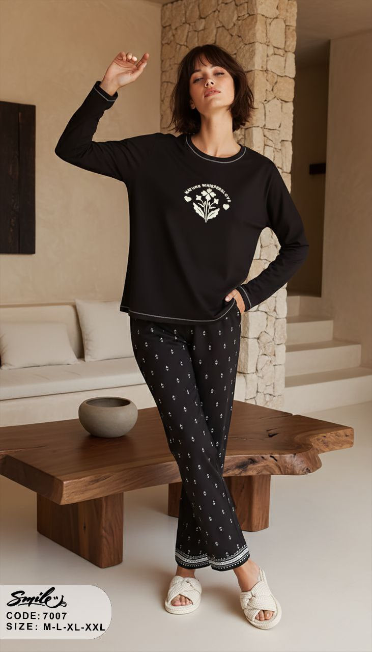 Summer women pajama smile 7007