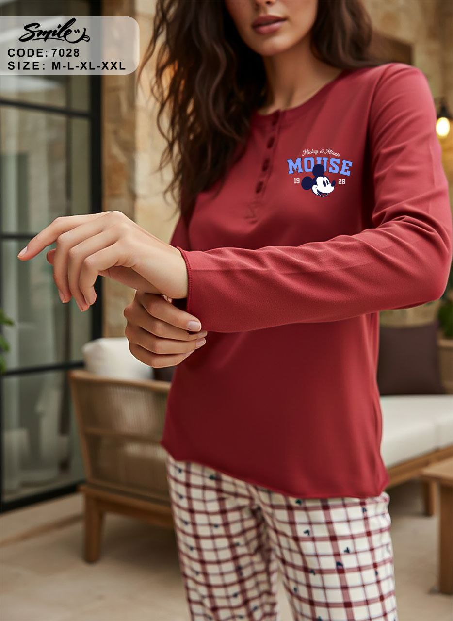 Summer women pajama smile 7028