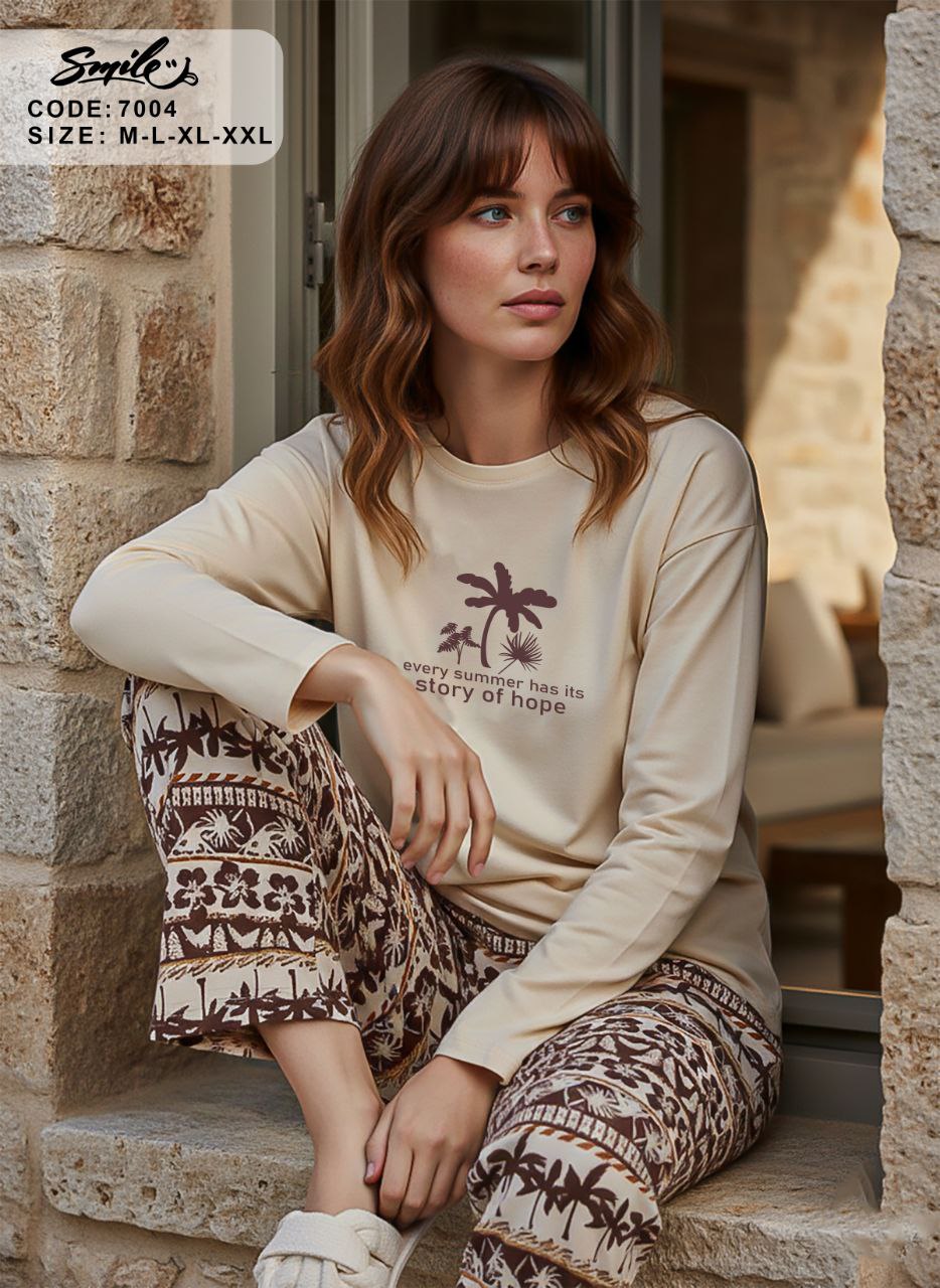 Summer women pajama smile 7004