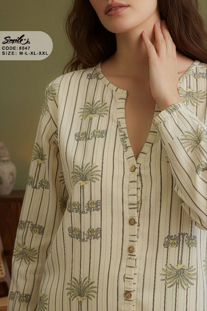 Summer women pajama smile 8047