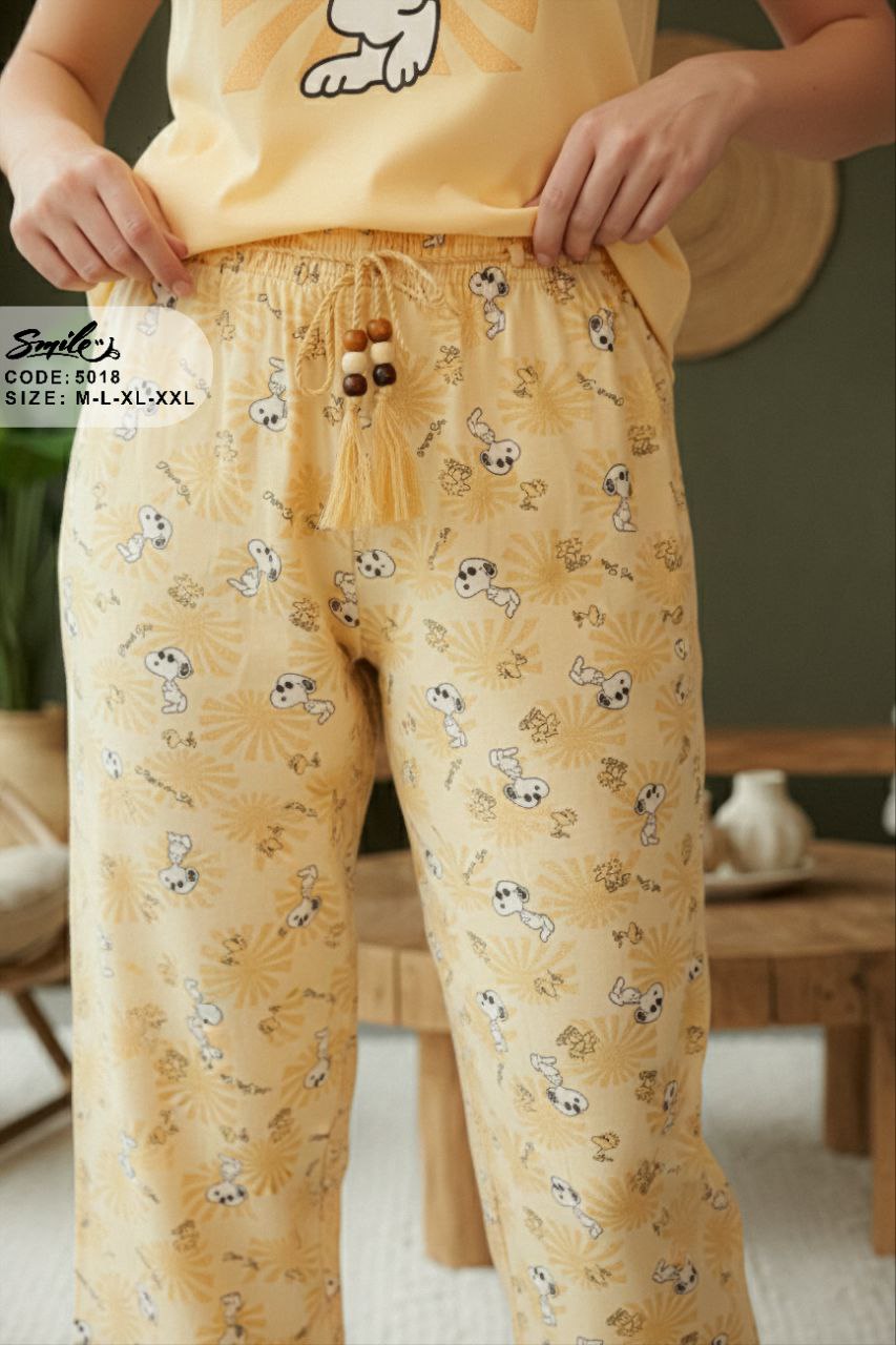 Summer women pajama smile 5018