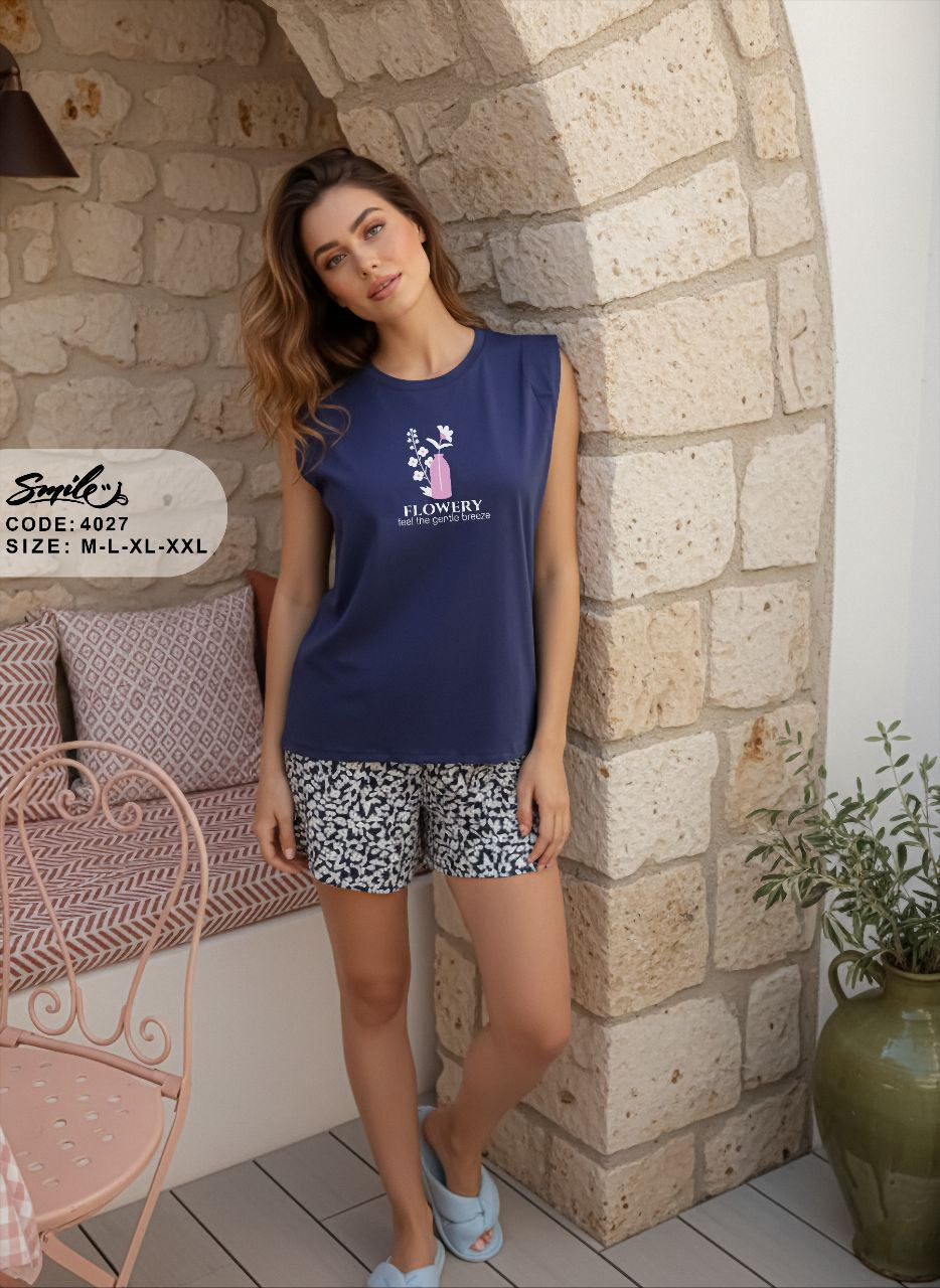 Summer women pajama smile 4027