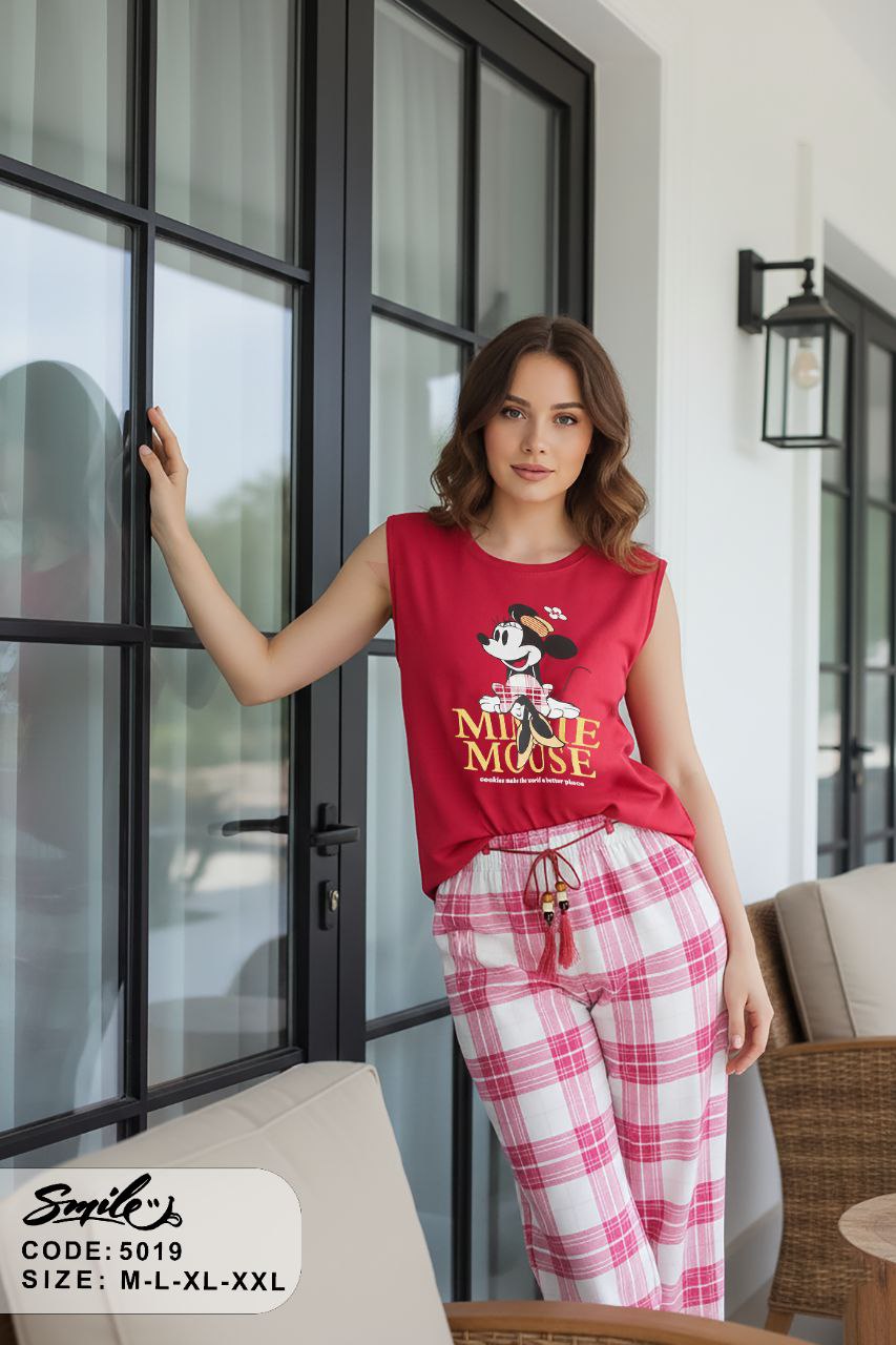 Summer women pajama smile 5019