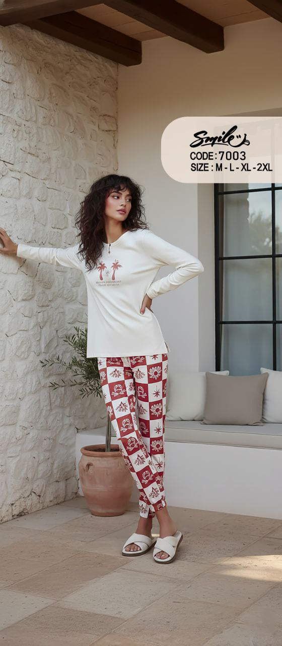 Summer women pajama smile 7003