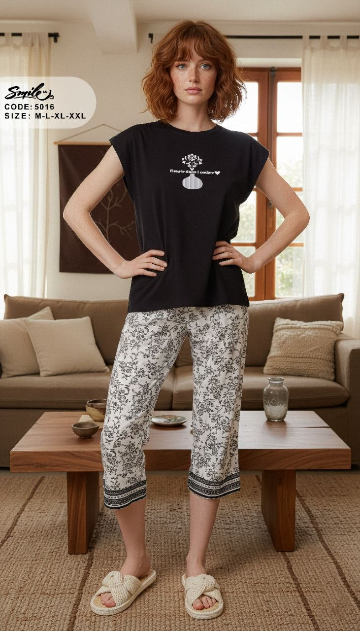Summer women pajama smile 5016