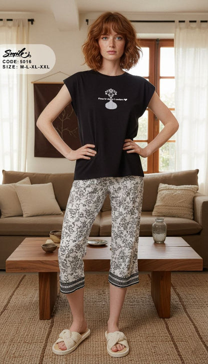Summer women pajama smile 5016