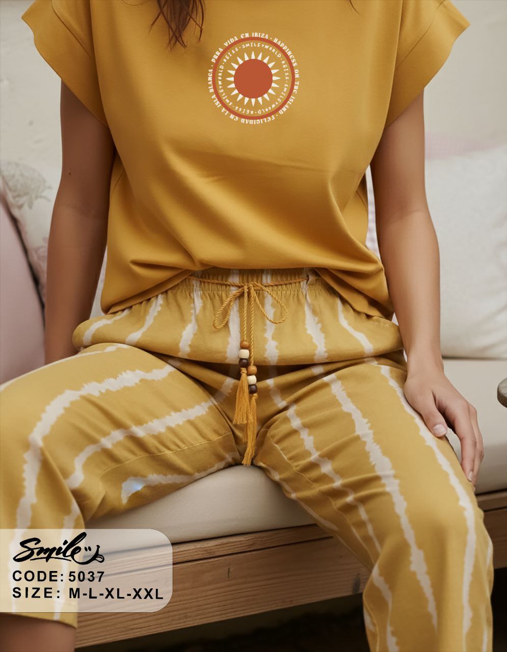 Summer women pajama smile 5037