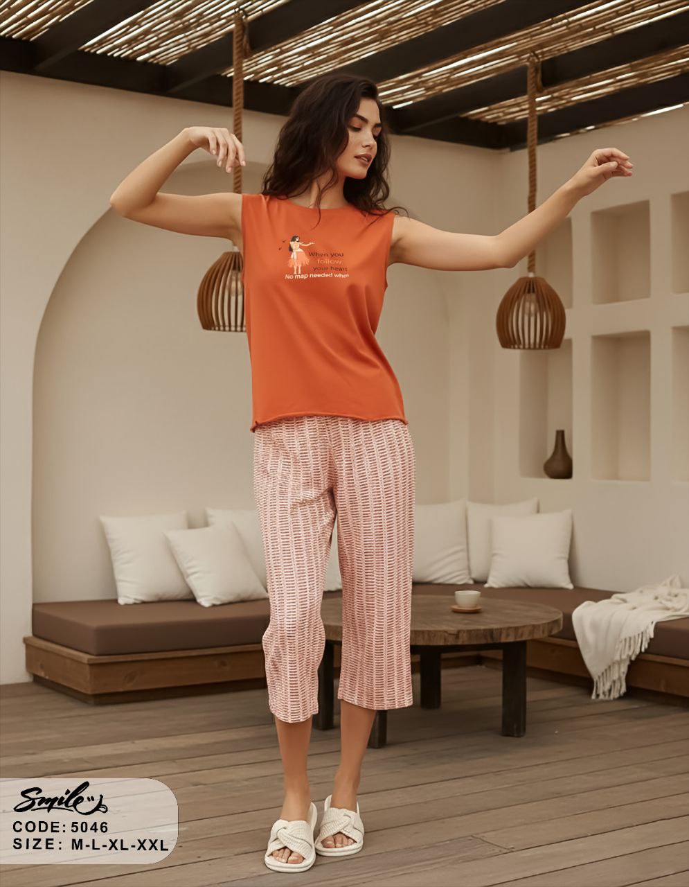 Summer women pajama smile 5046