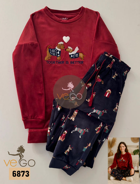 Winter women pajama smile 6873