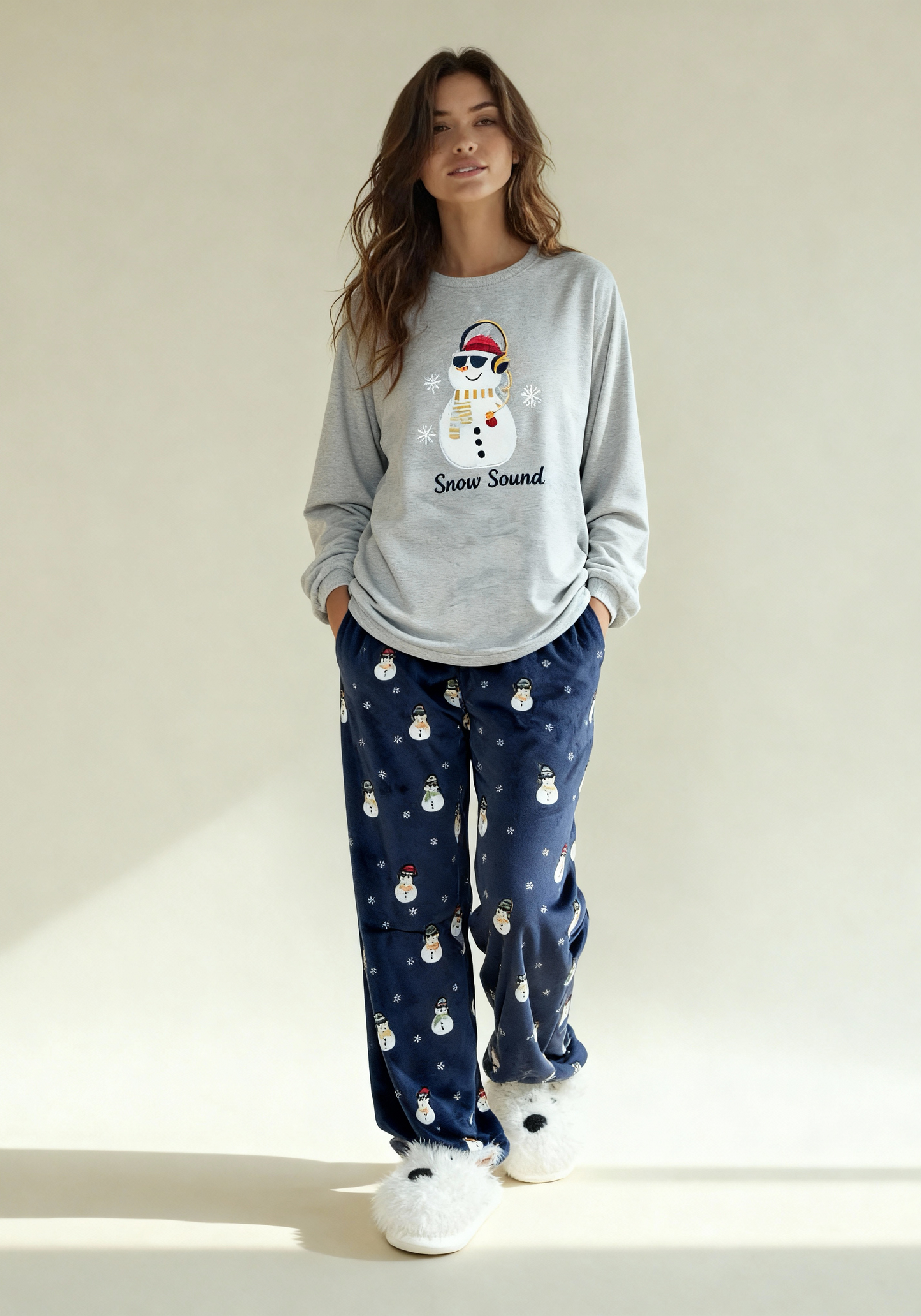 Winter women pajama smile 6208