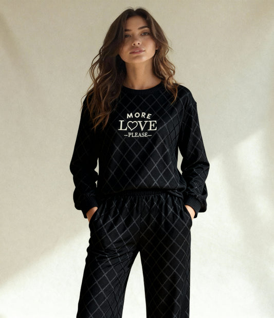 Winter women pajama smile 6217