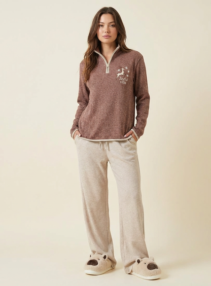 Winter women pajama smile 6265