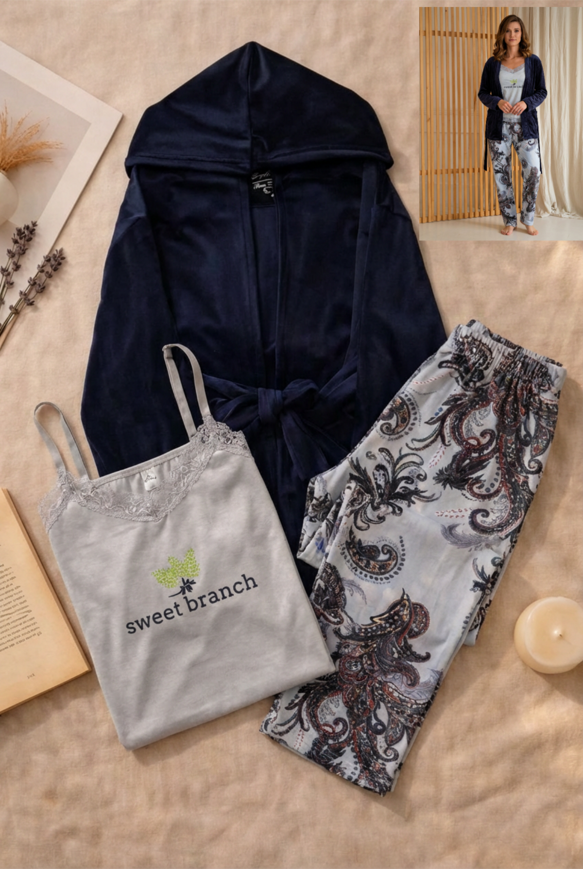 Winter women pajama smile 6857