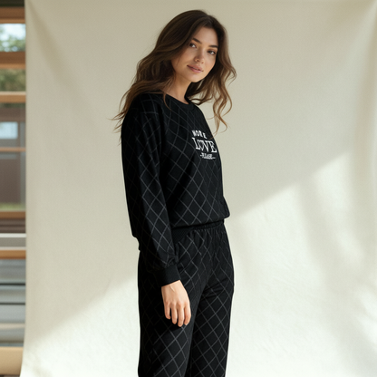 Winter women pajama smile 6217