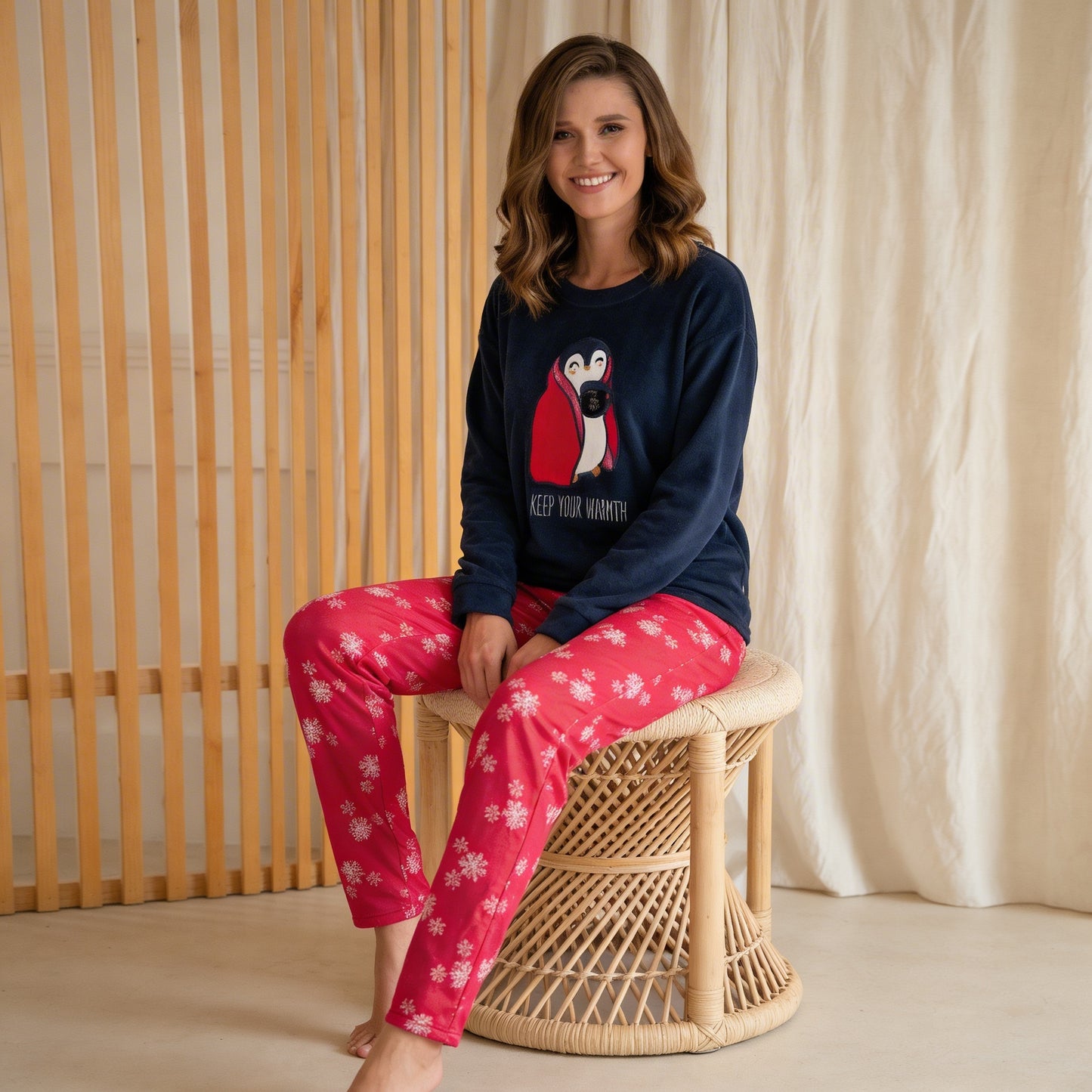Winter women pajama smile 6391